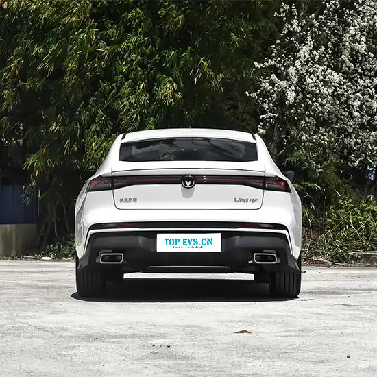 Автомобиль Changan UNI-V image 5