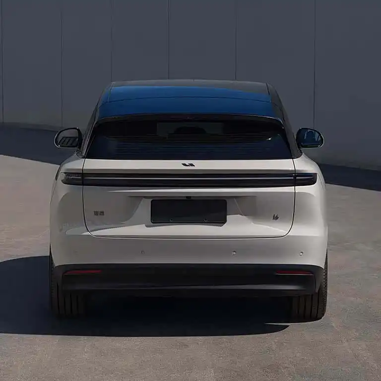 Li Auto i6 — полностью электрический внедорожник image 3