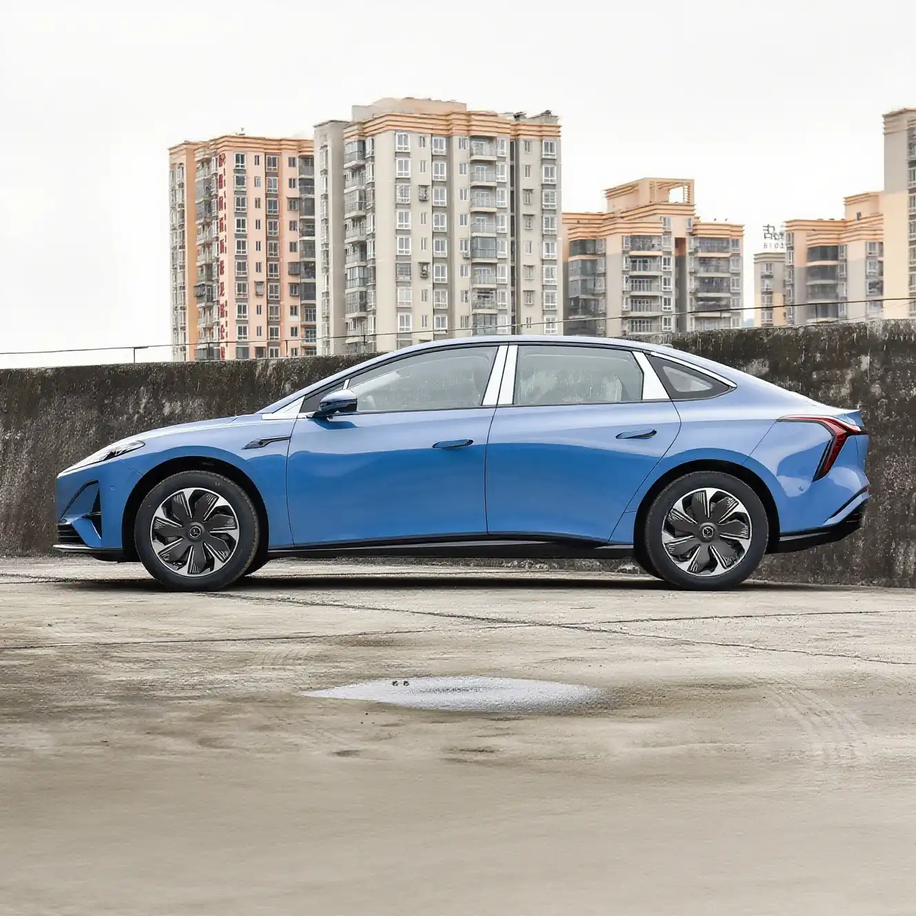 2025 Hongqi Tiangong 05 image 3
