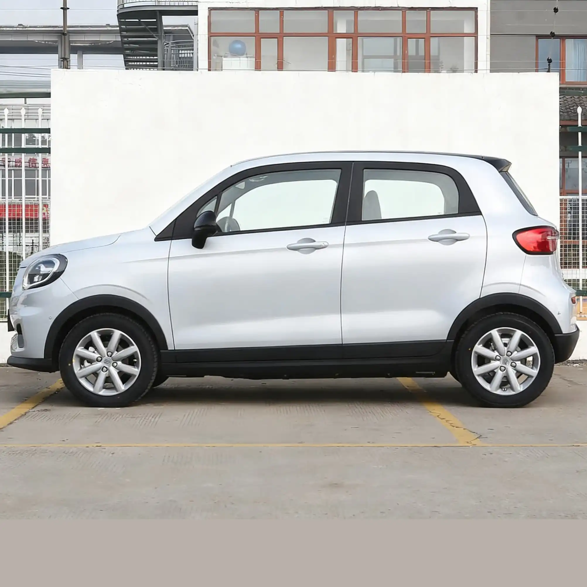 Leapmotor T03 2025 image 3