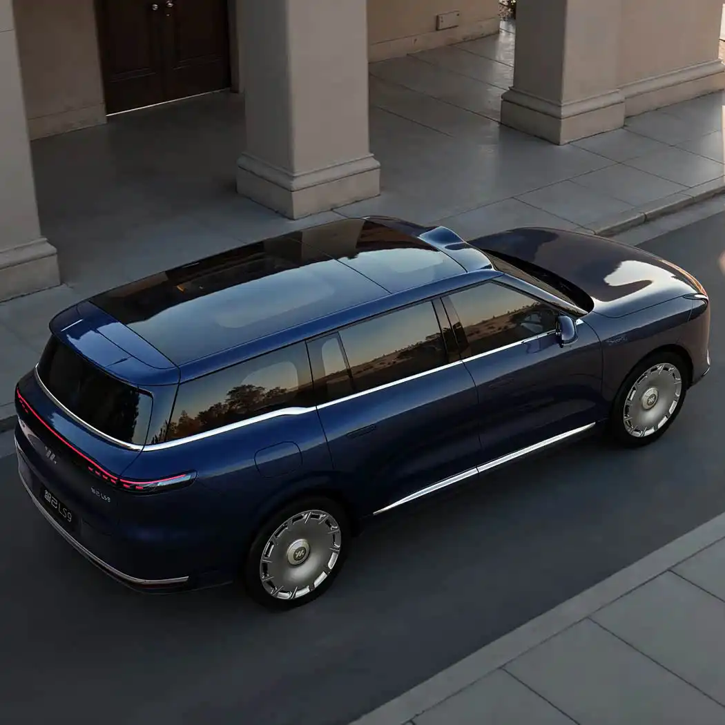 IM LS9 SUV 2026 image 2