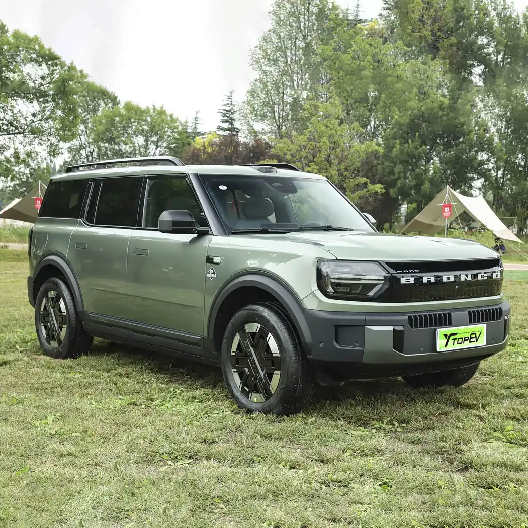 Ford Bronco 2026 — внедорожник SUV image